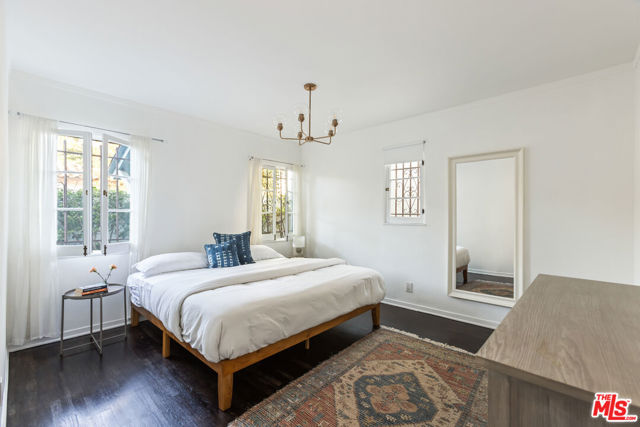 8023 Clinton Street, Los Angeles CA: https://media.crmls.org/mediaz/55547956-da0e-4f14-97d6-c9ea9e1858e2.jpg