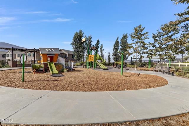 Detail Gallery Image 35 of 40 For 551 Jubilee Pl, Santa Paula,  CA 93060 - 4 Beds | 3/1 Baths