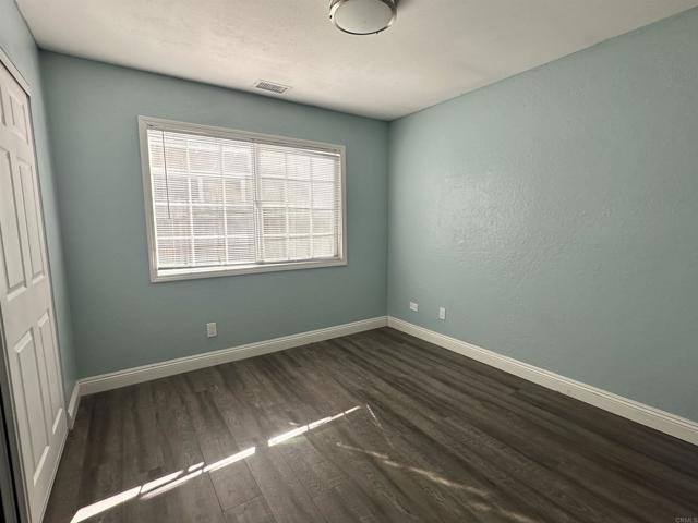 10762 Fenwick Road, San Diego CA: https://media.crmls.org/mediaz/5554fd40-f431-44d7-944b-e353023300f6.jpg