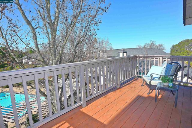 Image 24 of 33 For 137 Haslemere