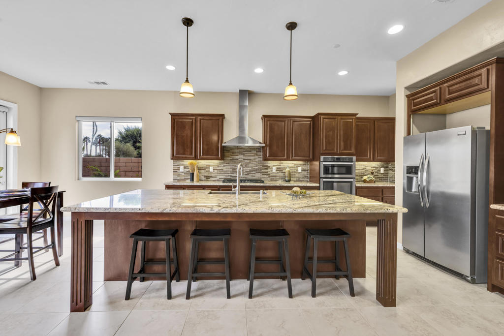 MLS #219138673DA image #16