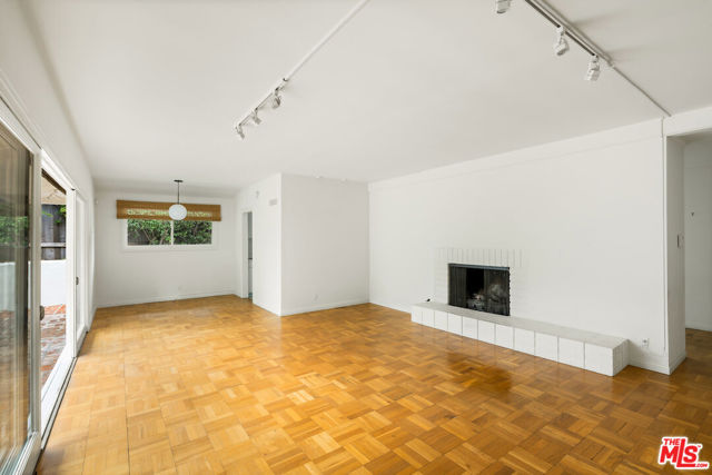 Drew Fenton | 931 Las Pulgas Road Pacific Palisades CA | MLS: 7089807