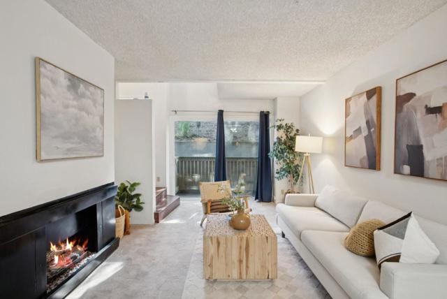 357 Half Moon Lane, Daly City CA: https://media.crmls.org/mediaz/5558d4ef-2abe-4918-9ac1-db2ec2cc4f3a.jpg