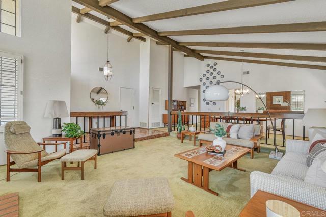 5420 Mirar Court, Bonita CA: https://media.crmls.org/mediaz/555914e3-2696-43c7-9907-025918157962.jpg