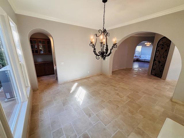 Detail Gallery Image 19 of 58 For 11596 Parkhurst Square, San Diego,  CA 92130 - 6 Beds | 6/1 Baths