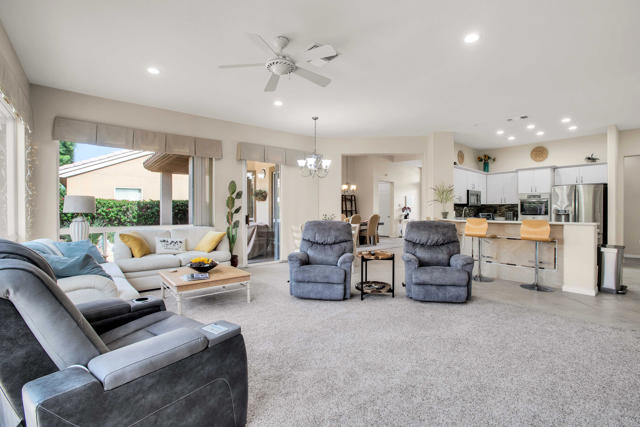 Image 7 of 39 For 78212 Griffin Drive