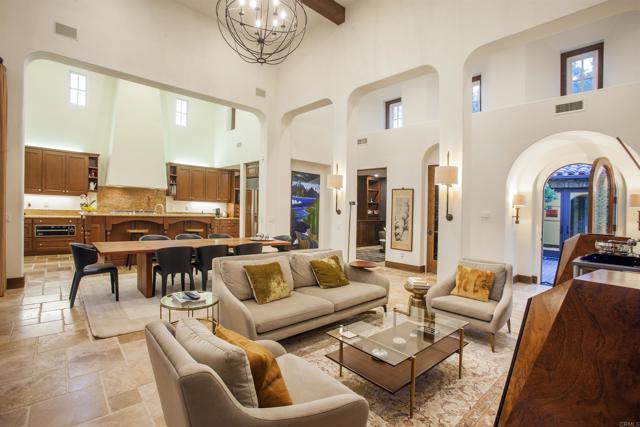 7031 Calle Portone, Rancho Santa Fe CA: https://media.crmls.org/mediaz/555a1e08-b597-44c5-8cb9-e37b1412b4c5.jpg