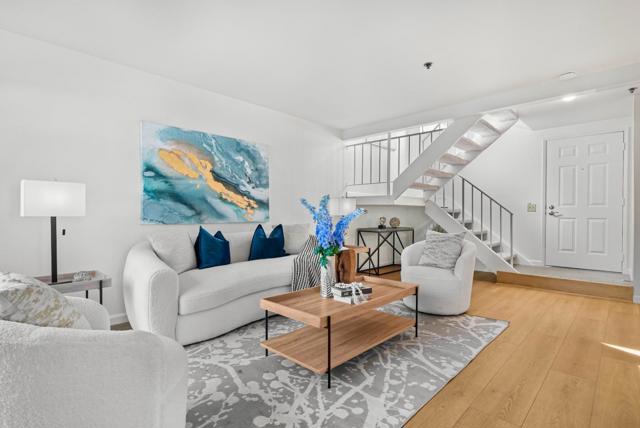 181 Centre Street, Mountain View CA: https://media.crmls.org/mediaz/555a4f73-19e9-47cc-a895-8916aee9cfb6.jpg