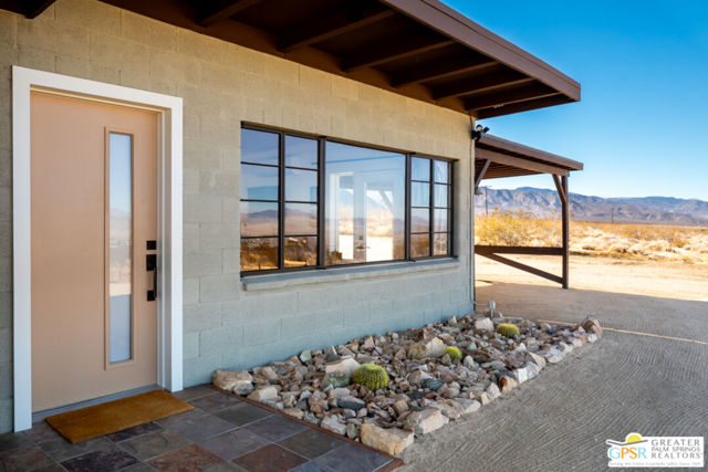 Image 1 of 48 For 52079 Ocotillo Road