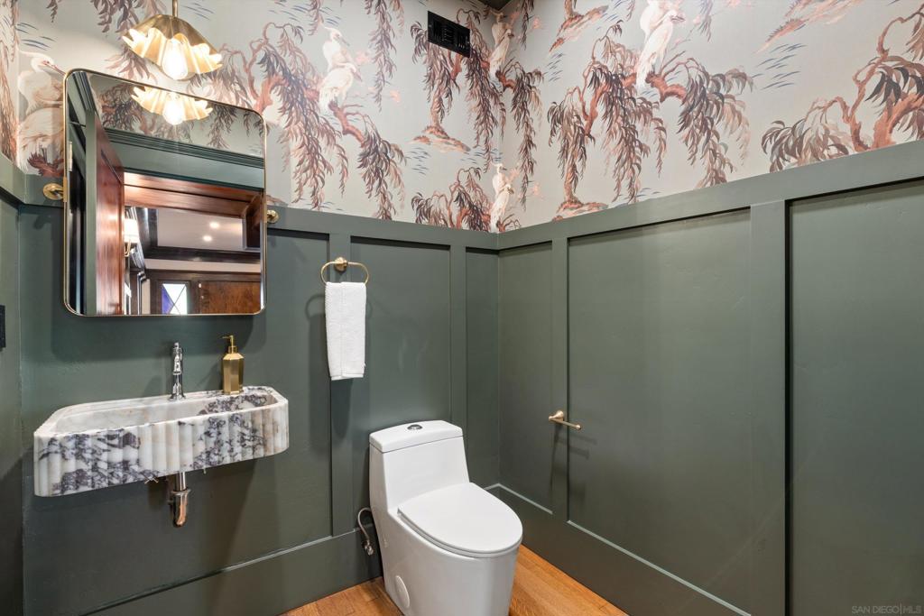 2274 Rosecrans - photo 12