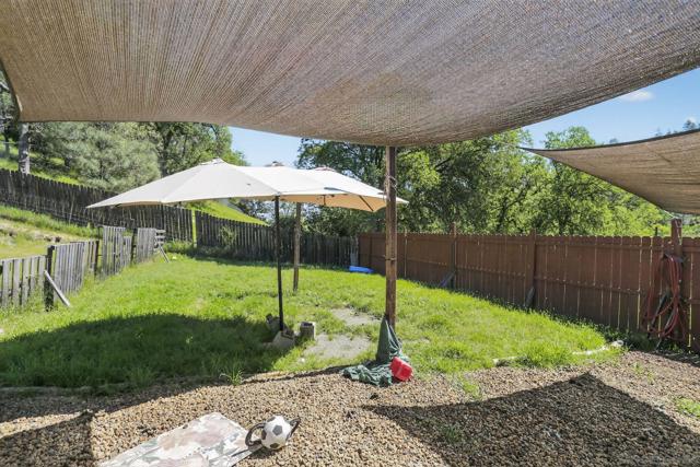 16522 Stagecoach, Corning CA: https://media.crmls.org/mediaz/555c046d-ee8a-44df-8370-c9c3d04cf5aa.jpg