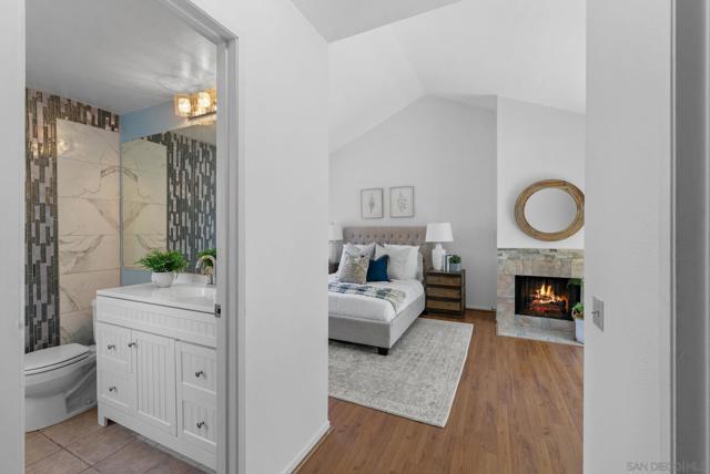 5751 Menorca Dr, San Diego CA: https://media.crmls.org/mediaz/555c65ae-4776-43f5-92c7-309b425cf764.jpg