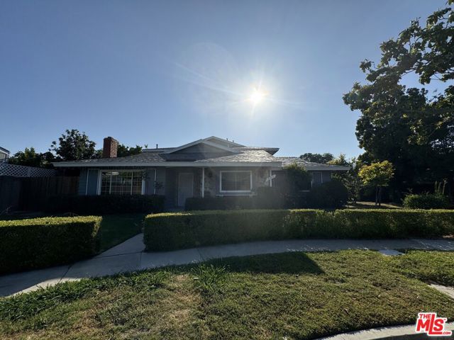 235 S Delano Street, Anaheim CA: https://media.crmls.org/mediaz/555d09b7-9e3a-42da-96ac-faf05c4a6bbf.jpg