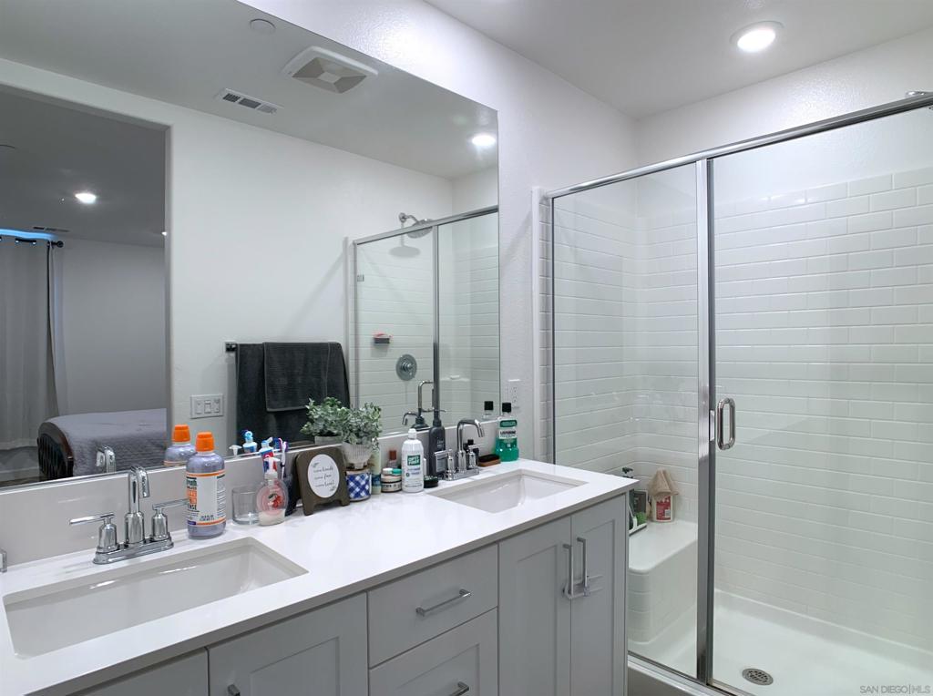 MLS #250039012SD image #26