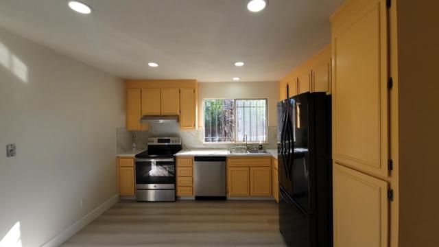 1715 Calle De Plata, San Jose CA: https://media.crmls.org/mediaz/555e2687-918e-4307-813b-14bf5dc143ca.jpg
