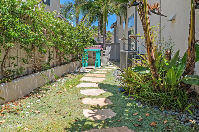 2336 Summerwind Place, Carlsbad CA: https://media.crmls.org/mediaz/555ec647-0f41-4396-962a-a1d507fbf307.jpg