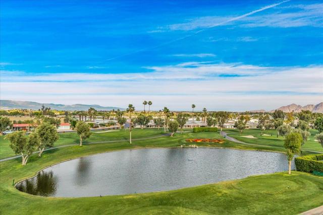 72967 Cabazon Peak Drive, Palm Desert CA: https://media.crmls.org/mediaz/55604dad-4a52-4c37-944e-5c065f719a5d.jpg