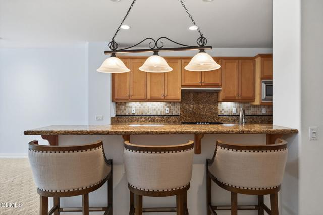 1423 Windshore Way, Oxnard CA: https://media.crmls.org/mediaz/55609532-ae58-46c0-8122-bddd76344fce.jpg