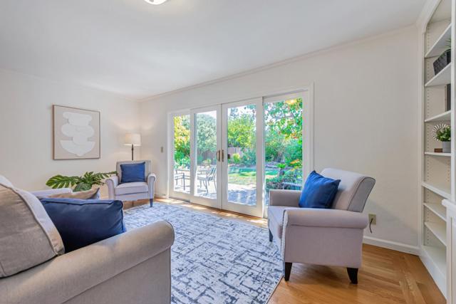 639 Georgia Avenue, Palo Alto CA: https://media.crmls.org/mediaz/55611e4d-473f-41c4-ba20-e90bec090902.jpg