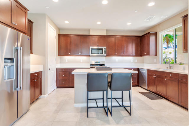 Image 7 of 25 For 74414 Millennia Way