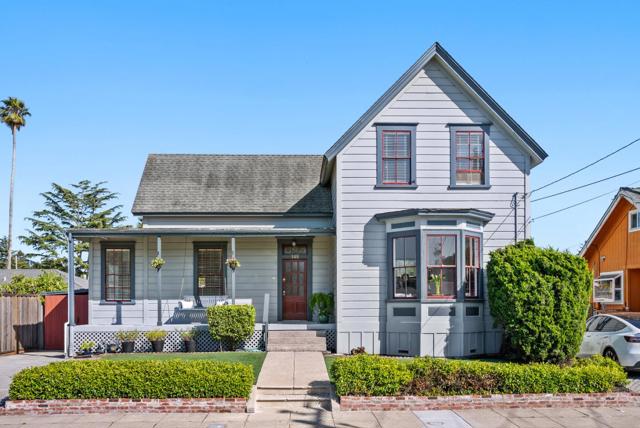 148 Mason Street, Santa Cruz CA: https://media.crmls.org/mediaz/5561cde1-7661-4866-a2a1-4bf854990f07.jpg