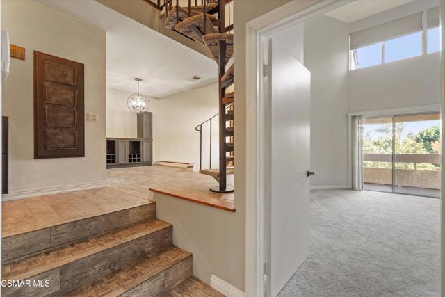 3306 Darby Street, Simi Valley CA: https://media.crmls.org/mediaz/55620ce3-3a04-45a4-a89e-c33b9fd34b63.jpg