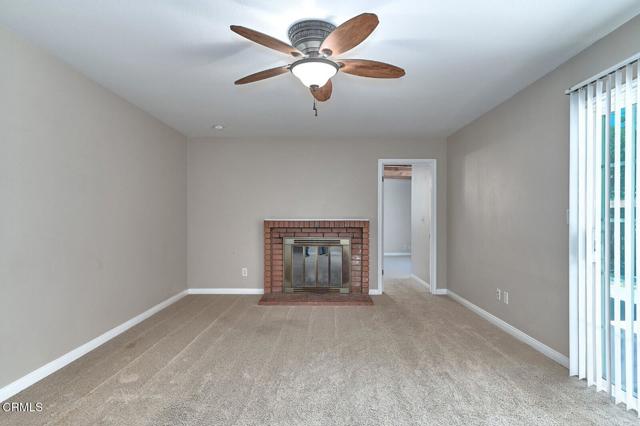 1209 Rosewood Avenue, Camarillo CA: https://media.crmls.org/mediaz/556370ca-dedf-4025-a65b-e704017bb1c2.jpg