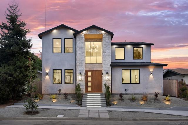 1531 33 Lieta St, San Diego CA: https://media.crmls.org/mediaz/5563ee2a-fce8-47a7-8251-1efb8e9e6c55.jpg