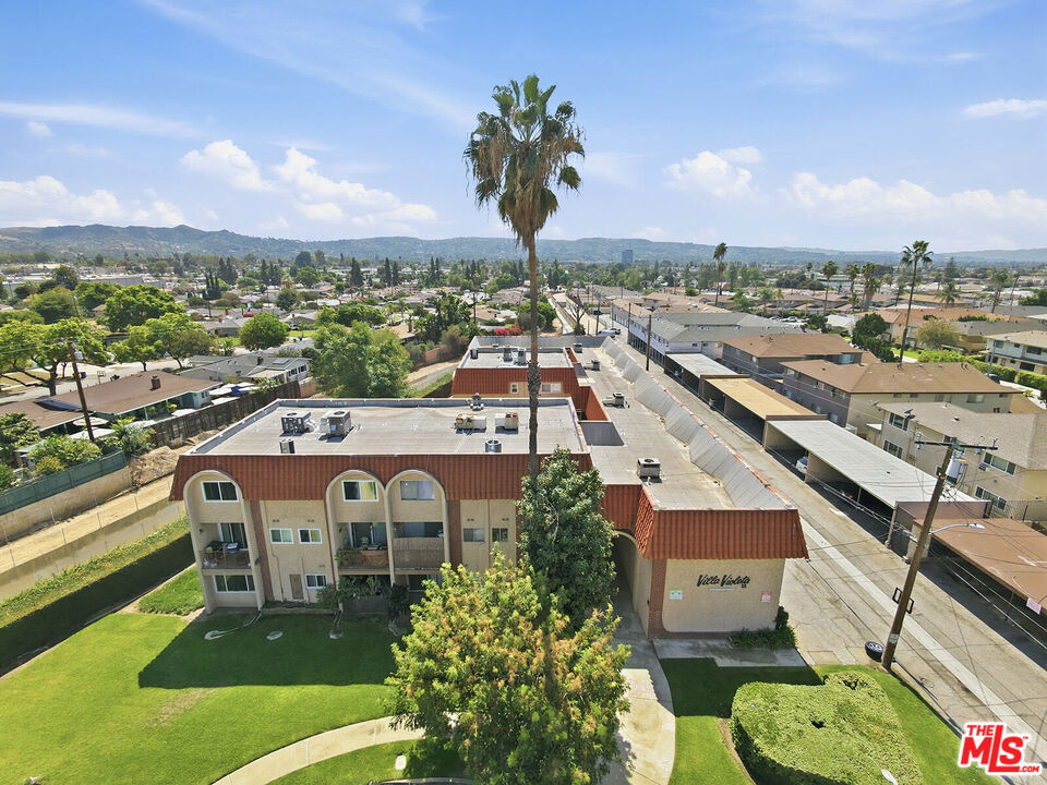 Multifamily at 708 E Ruddock Street