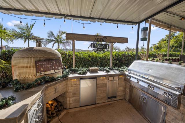 Image 19 of 28 For 3909 Alta Loma Drive