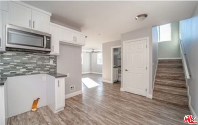 1583 E 41st Street, Los Angeles CA: https://media.crmls.org/mediaz/55663375-3d93-495d-97b9-31503ec59ab9.jpg