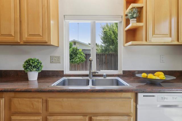 390 Bluefield Drive, San Jose CA: https://media.crmls.org/mediaz/5566f1bf-ae91-4fdc-a81f-10d05fe85880.jpg