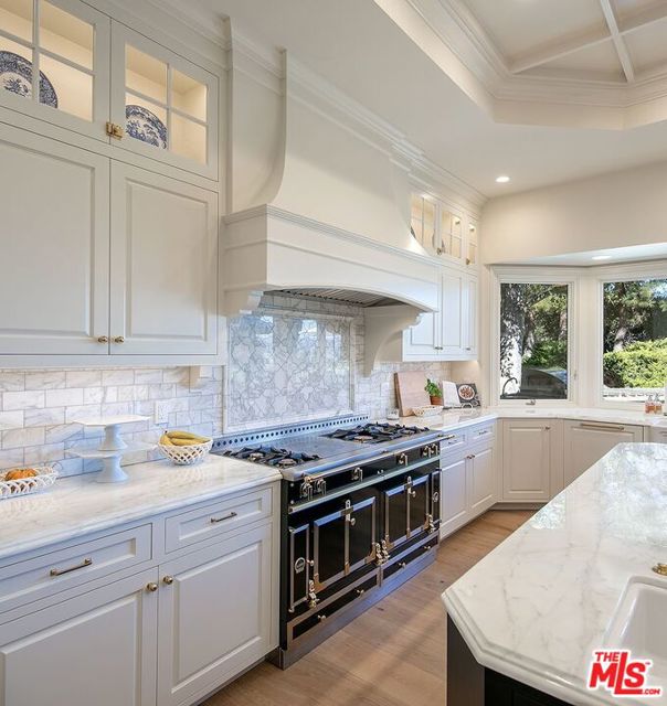 1430 Count Fleet Street, Santa Ynez CA: https://media.crmls.org/mediaz/55675957-55aa-431c-8835-998075a9c722.jpg