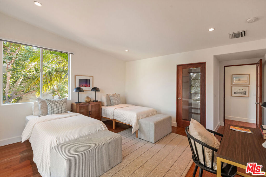 MLS #25589709 image #38