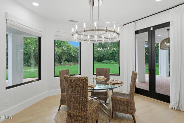 Detail Gallery Image 16 of 54 For 550 Unique Ln, Simi Valley,  CA 93065 - 5 Beds | 5/1 Baths