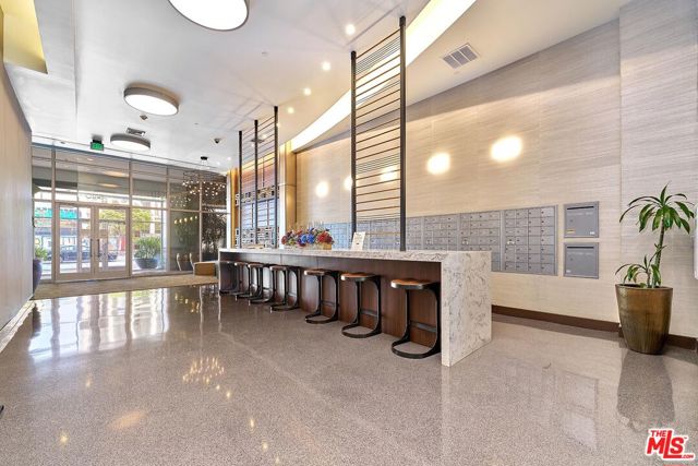 3810 Wilshire Boulevard, Los Angeles CA: https://media.crmls.org/mediaz/55686f80-9844-4fbe-b4a3-965d23388abc.jpg