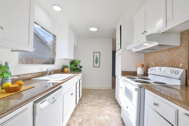 1617 Tartarian Way, San Jose CA: https://media.crmls.org/mediaz/55687811-a95d-4186-bfbb-7c9f07213e73.jpg