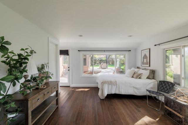 475 Fir Lane, Los Altos CA: https://media.crmls.org/mediaz/556a29da-0fae-4819-b863-241e42a8a9c0.jpg