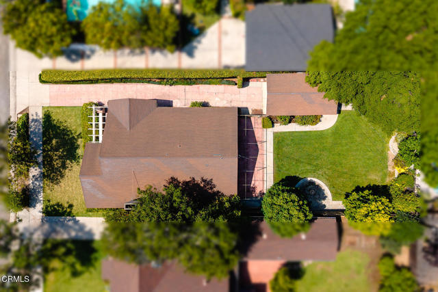 1722 Camden Avenue, South Pasadena CA: https://media.crmls.org/mediaz/556a315a-1e94-4591-9db0-2fdedd1b7e5a.jpg