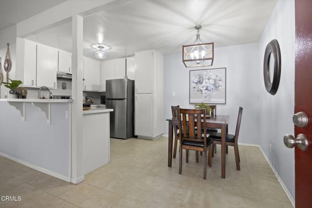 Detail Gallery Image 3 of 21 For 1300 Saratoga Ave #306,  Ventura,  CA 93003 - 2 Beds | 1 Baths