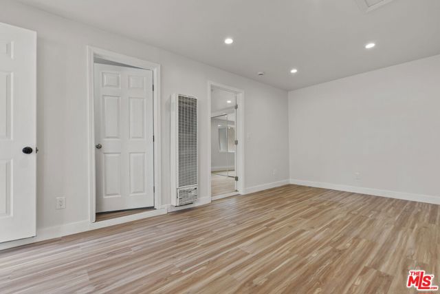1060 Mcfarland Avenue, Wilmington CA: https://media.crmls.org/mediaz/556c2c28-55ea-4ca0-87e1-c603b04d74ee.jpg