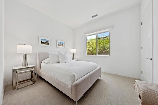 38 Zinfandel, Rancho Mirage CA: https://media.crmls.org/mediaz/556cade3-389a-4f05-b077-a30cc1752066.jpg