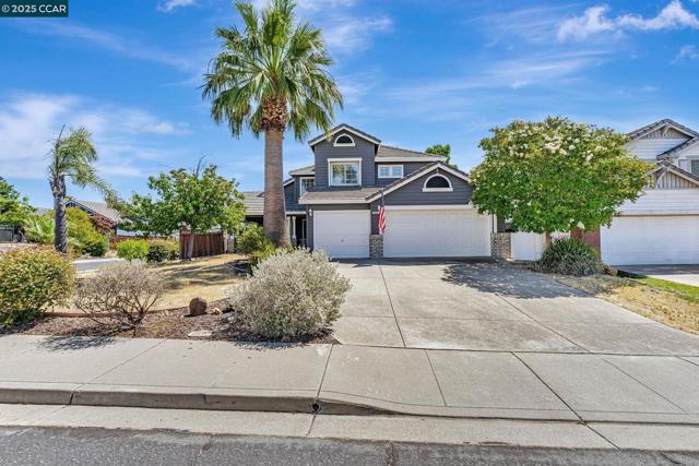 5103 Pioneer Way, Antioch CA: https://media.crmls.org/mediaz/556d6283-2738-44e3-b142-135a6e428088.jpg