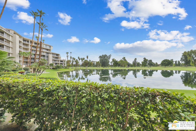 900 Island Drive #113, Rancho Mirage, CA 92270