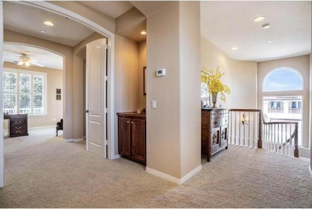 16624 Santa Mariana Ct, San Diego CA: https://media.crmls.org/mediaz/556da2c0-5518-4a71-8130-a4309391bc83.jpg