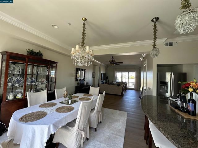 Image 14 of 30 For 2144 Railroad Ave