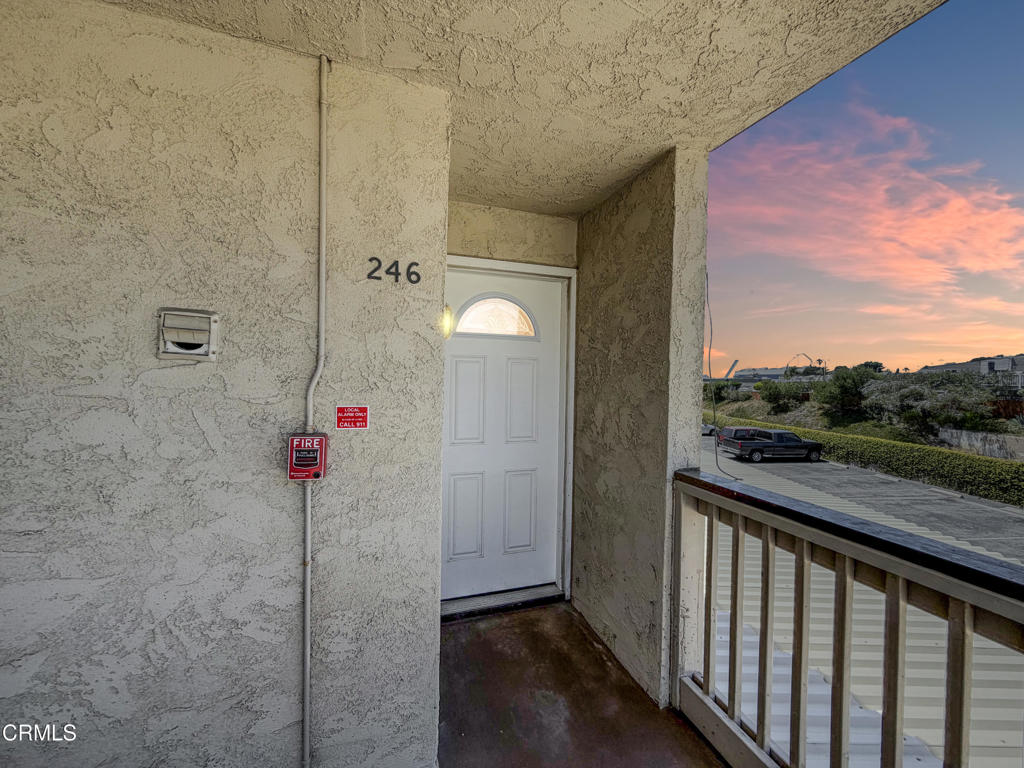 246 E Surfside Drive