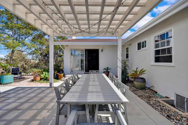 3467 Shawnee Rd, San Diego CA: https://media.crmls.org/mediaz/55712397-db7a-424d-9996-ba8e895afcbf.jpg