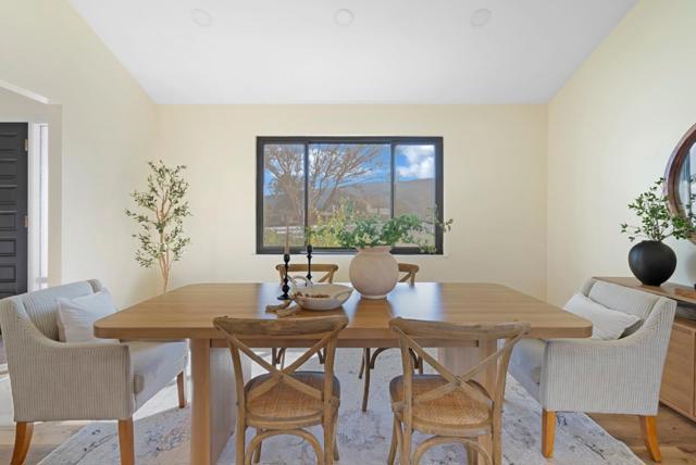 8202 Honeybee Court, Gilroy CA: https://media.crmls.org/mediaz/557131f2-3b69-4962-9ca8-34a90c7ca557.jpg