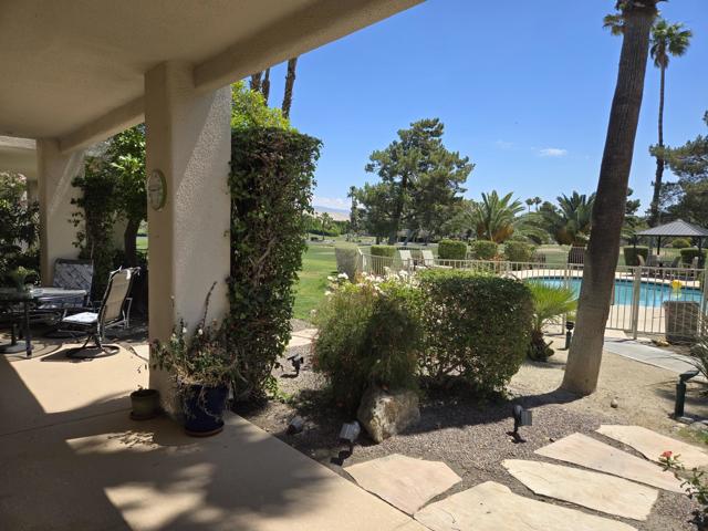 28548 Taos Court, Cathedral City CA: https://media.crmls.org/mediaz/5571362d-a078-4b6a-9104-18f68201d073.jpg